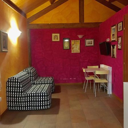 Chalet Monolocale Вьесте Экстерьер фото