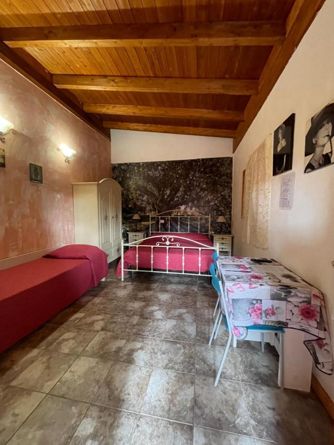 Chalet Monolocale Вьесте Экстерьер фото